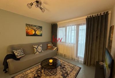 Apartament cu 2 camere semidecomandat, mobilat în Podu Roș