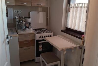 Vanzare studio Pod Constanta  Bloc 2012 - 7