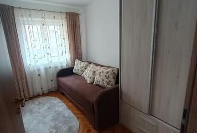 Vând  apartament 3 camere Valea Aurie - 5