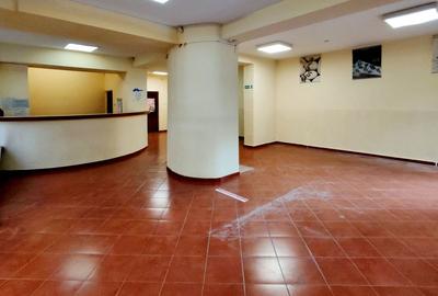 Spațiu Comercial de Închiriat în Zona Vlahuța - 1