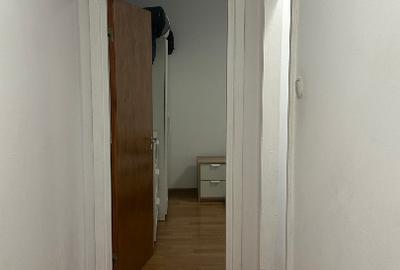 Apartament cu 2 dormitoare, living semidecomandat si hol foarte lung - 11