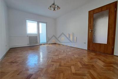 Apartament 3 camere, 65 mp, et.3-Zona Simion Barnutiu