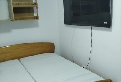 Apartament renovat Scoala 7 - 1