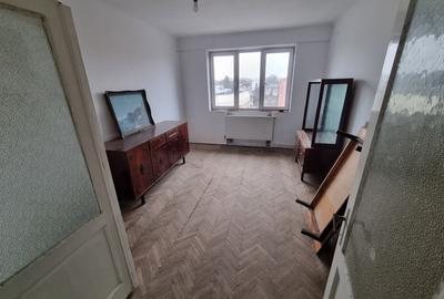 Ultracentral- Hotel Decebal- 2 camere, cu centrală termică- liber - 3