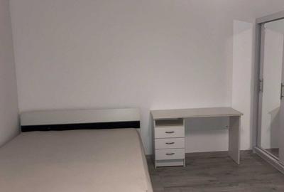 Garsonieră spațioasă, 43 mp, renovată, aproape de metrou Piața Muncii - 1