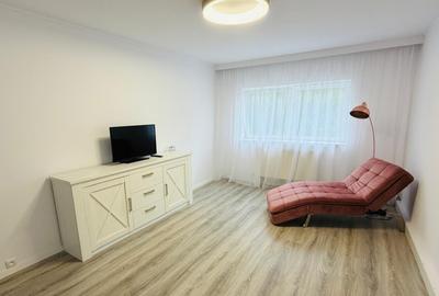 Apartament cu 2 camere decomandat, mobilat în Plopilor