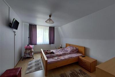 OPORTUNITATE!!! Casa la munte, zona Remeti, drumul Apusenilor! 2 case disponibil - 8