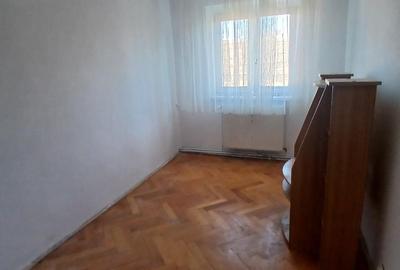 Lipovei 3 cam decomandat 2 balcoane Centrala gaz - 4