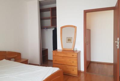 Inchiriere apartament 2 camere cu loc de parcare, 450 euro, Titan - 10