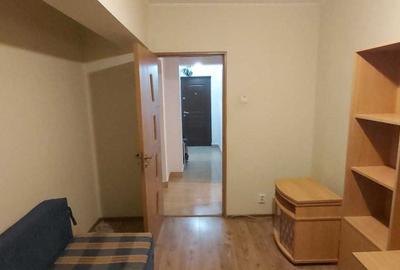 Apartament 3 camere-Dacia-Bicaz-etaj 3 - 5