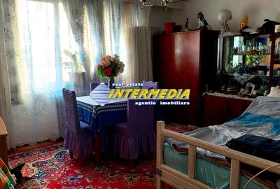 Apartament 2 camere de vanzare Alba Iulia zona Cetate etaj 1 - 6