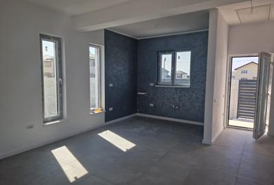 Casă individuală cu 3 camere în Berceni