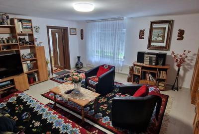 Casa din caramida. - 2
