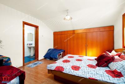 Vila cocheta, situata in centrul istoric al orasului - 16