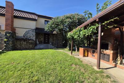 CASA 3 dormitoare, stil rustic-contemporan utilată complet, comision 0 - 19