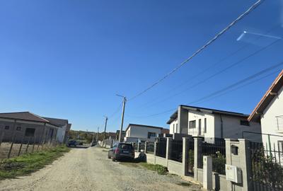 Teren de vanzare in Lazu lot de casa cu PUZ - 1