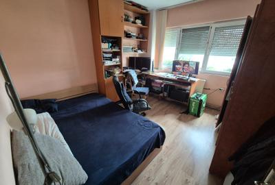 Apartament 3 camere Titulescu | centrala proprie | vedere fata - 2