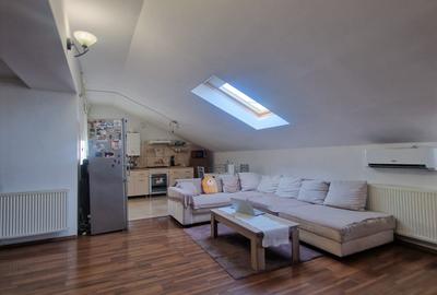 Apartament cu 3 camere semidecomandat în Gorjului