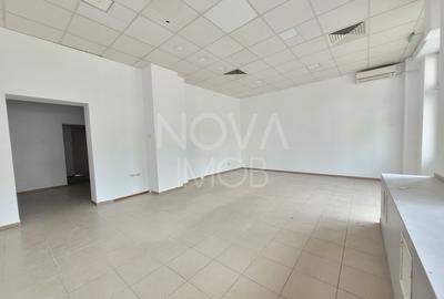 Spațiu comercial, 74 mp în Central