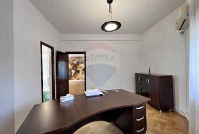 Apartament cu 4 camere nemobilat in P-ta Victoriei langa Orange - 16