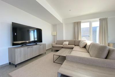 Apartament cu 2 camere semidecomandat, mobilat în Soarelui