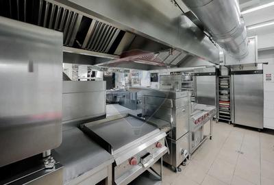 De vânzare - Proprietate premium în zona istorică a Oradiei - 12
