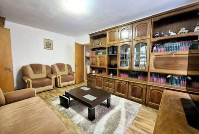 Apartament cu 2 camere semidecomandat, mobilat în Tomis III