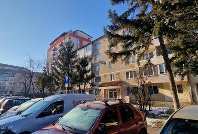 Apartament cu 2 camere decomandat, mobilat în Mihai Viteazul