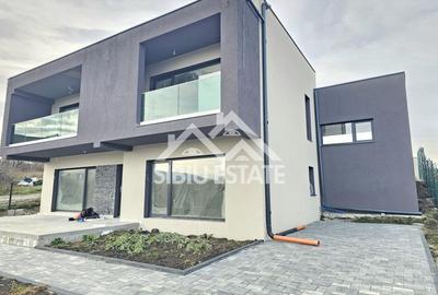 Casa noua Sibiu, Selimbar  teren 790 mp, garaj dublu, terase - 2