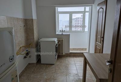 Decomandat Bloc 1984 Metrou Dristor Sector 3 - 9