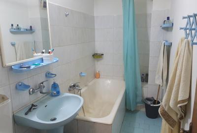 Vanzare 2 camere-2/8-decomandat-!3 Septembrie-Novaci-bl 89-reabilitat-114000 E - 6