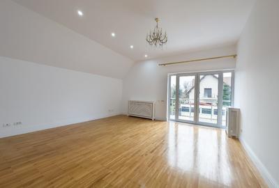 Vila individuala cu piscina, zona Iancu Nicolae- acces privat - 15