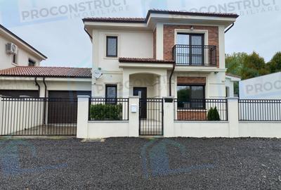 Casă individuală cu 5 camere în Dumbrăvița