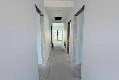 Casa Individuala - 4 camere - 2 bai - 363 mp teren - 6