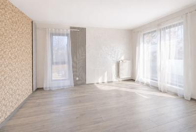 Apartament cu 2 camere, mobilat în Malu Roșu