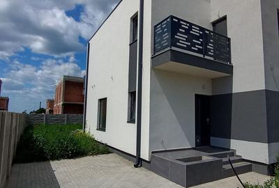 Sanandrei,Duplex P+E, Drum Asfaltat, Proiect Modern. - 3