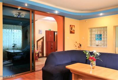 Ovidiu - Str. Nationala, Vila P+1E, teren 1094 mp, vedere la lac! - 50