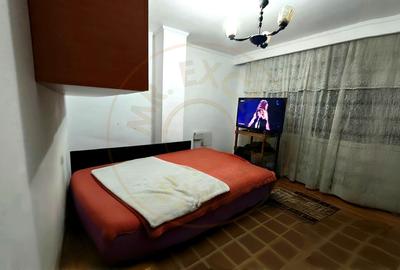 Apartament spațios 3 camere in Mioveni ultracentral - 12