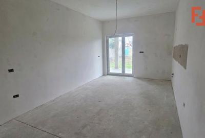 Duplex spatios cu teren de 442 mp, toate utilitatile - Giroc - 10