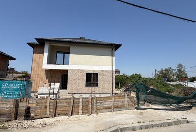 Vilă Premium | 5 Camere | Mogoșoaia | Parc | Central| Terasă Generoasa - 1