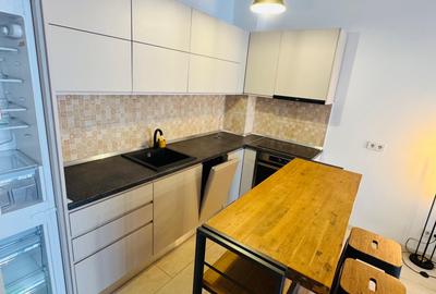 Apartament 3 camere de inchiriat complex Soho Unirii cu parcare bloc nou - 9