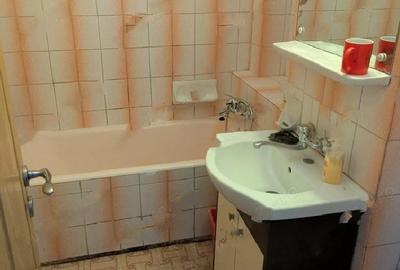 Apartament 2 Cam, Dristor, Metrou, Balcon, Decomandat, Bloc Reabilitat, et. 8/10 - 8