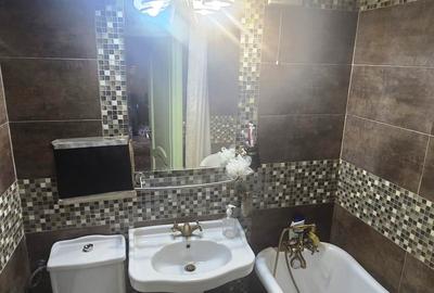 Ozana-Biserica de lemn-3 camere, 1/4, decomandat, 110.000euro - 6