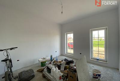 Duplex cu 3 camere si teren de 350 mp, zona linistita - Remetea Mare - 8