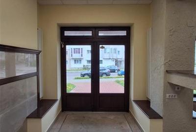 SPATIU COMERCIAL DE INCHIARIAT ZONA DE SUS ONESTI - 3