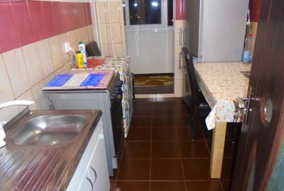 Vand sau inchiriez apartament 2 camere dec.  Deva, Balcescu, etaj 3, mobilat - 3