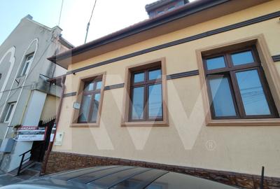Casa ideala pentru investitie zona centrala - 1