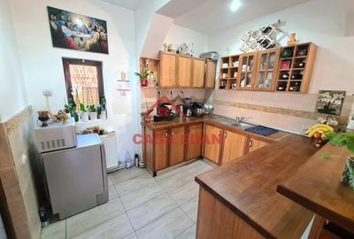 ●Casa in Breaza, central, 5 camere, 3 bai, an 2007, teren 410mp, 175.000e● - 7
