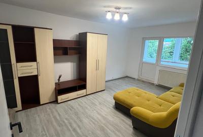 Apartament 3 Camere Decomandat - Zona Tractorul - Cod 5221 - 1