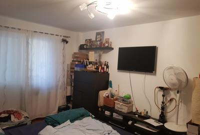 Apartament cu 2 camere decomandat, zona Noua